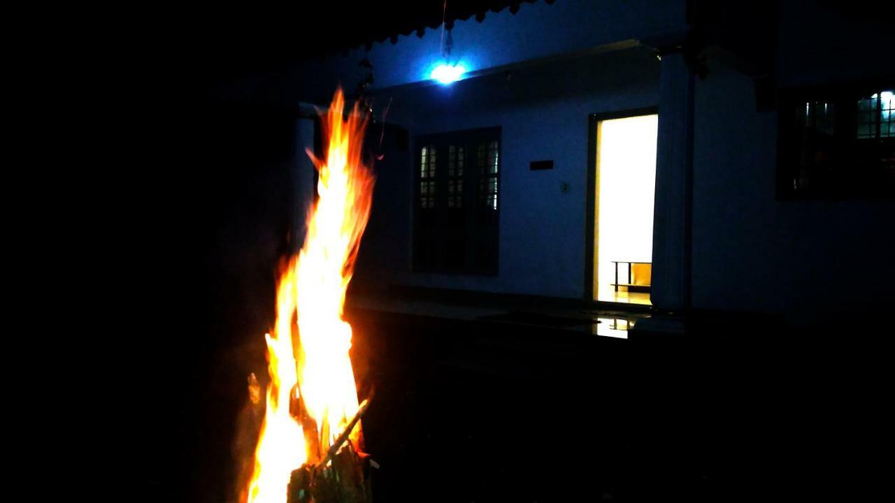 Leeland Munnar Bed & Breakfast Exterior photo
